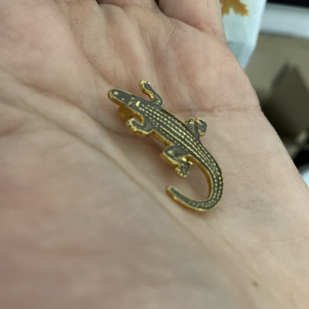 Vintage Alligator Crocodile Hat Pin Lapel Pin Reptile Souvenir